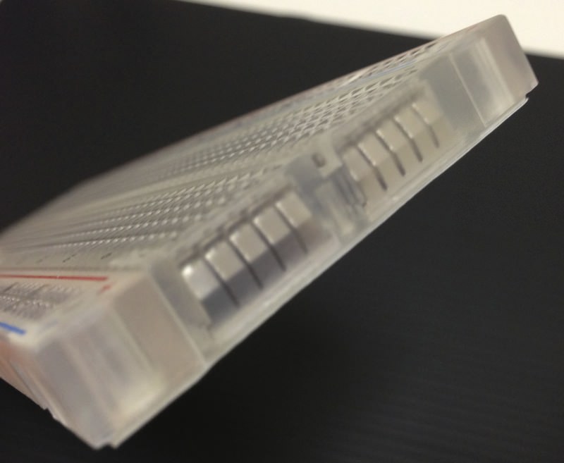 2080fb348d4c45a68463d68e43d2817d.jpg breadboard-inside.jpg